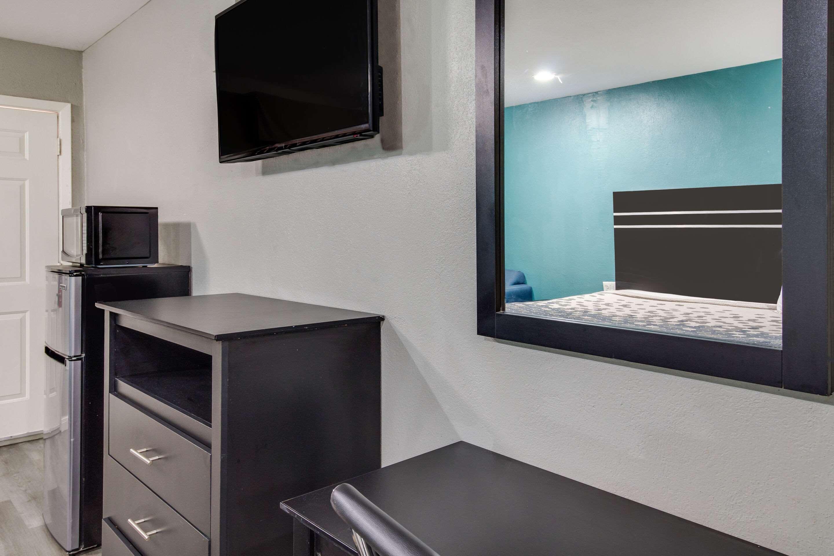 Econo Lodge Houston Brookhollow Esterno foto