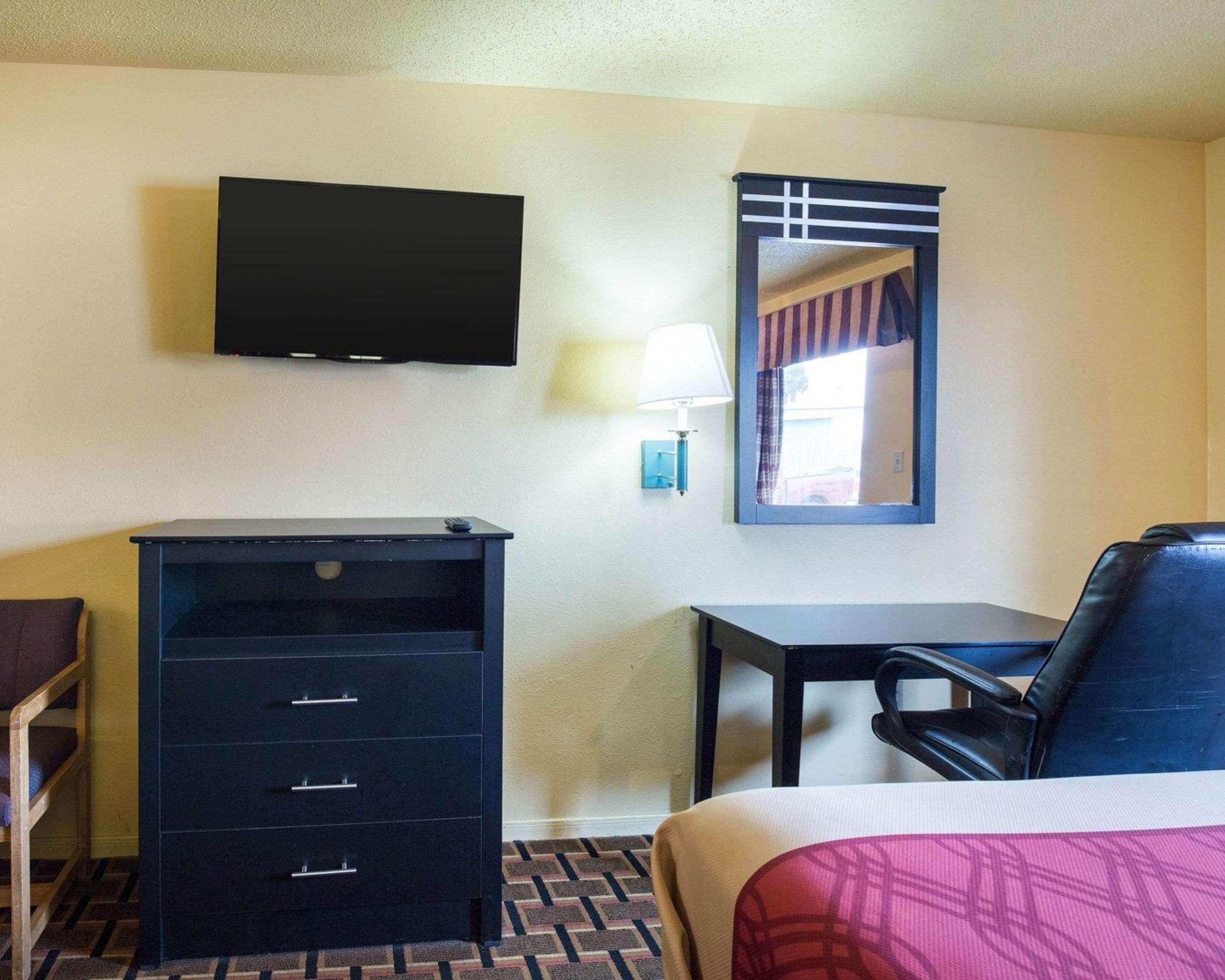 Econo Lodge Houston Brookhollow Esterno foto