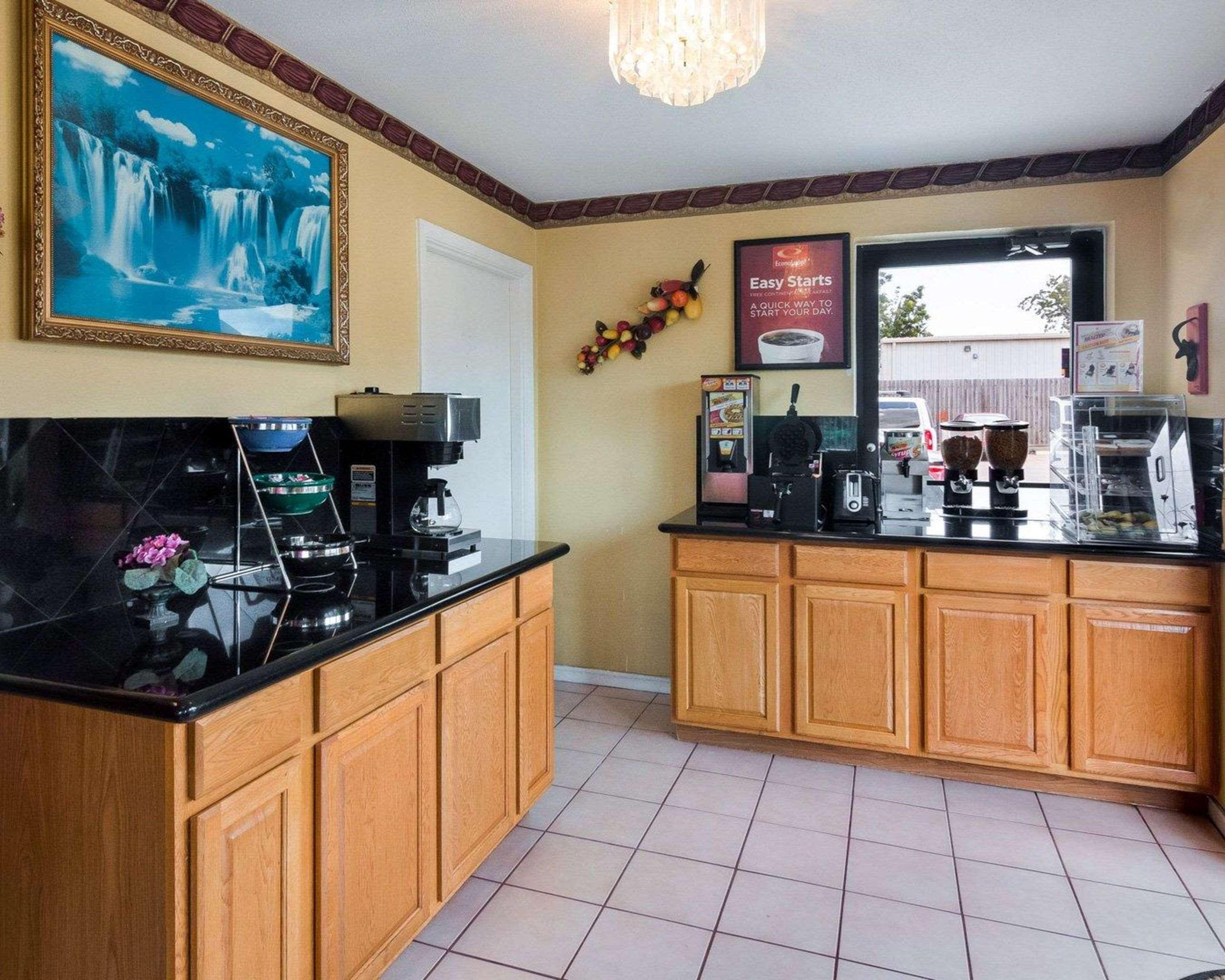 Econo Lodge Houston Brookhollow Esterno foto
