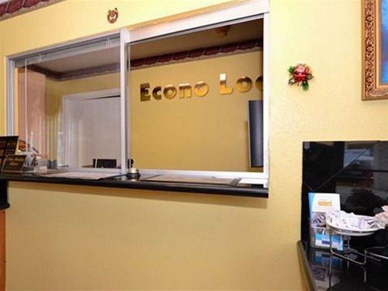 Econo Lodge Houston Brookhollow Interno foto