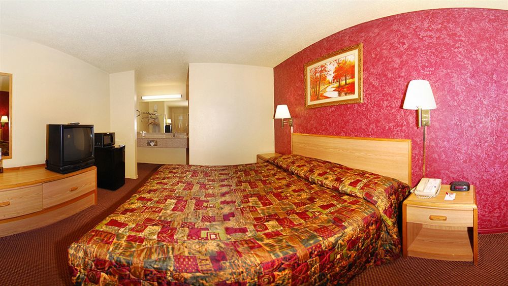 Econo Lodge Houston Brookhollow Esterno foto
